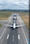 Großraum Flugzeug Familien Ausflug: A330 und A380 mit A350 XWB