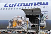 Airbus mit 25 Tonnen Hilfsgüter im Katastrophengebiet