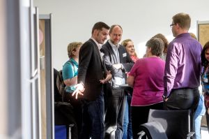 Vereinbarkeit von Beruf und Familie in einer Airline – Lufthansa sucht neue Konzepte