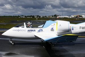Efan: Elektrisches Flugzeug auf der ILA Berlin