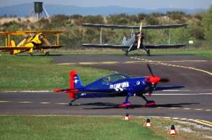 Drei auf einen Streich: Luftfahrt-Epochen am Siegerland Airport