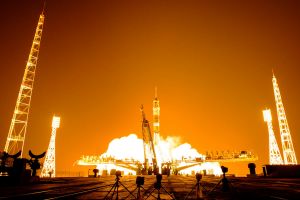 Sojus bringt Astronauten-Trio zur ISS