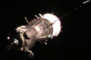 Sojus bringt Astronauten-Trio zur ISS
