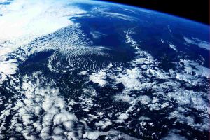 Fußball-WM und Sportliche Leistungen auf der Raumstation ISS