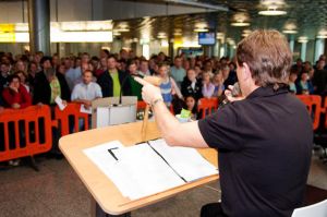 Auktion der Fundsachen am Flughafen Hannover