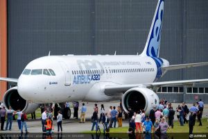 Erster Airbus A320neo fertiggestellt