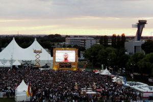 WM-Übertragung am Flughafen Nürnberg ein voller Erfolg