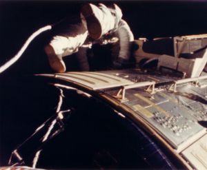 TECHNIK MUSEUM SPEYER: Apollo 15 Astronaut Al Worden hält Vortrag
