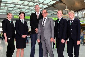 Vier Azubis starten jedes Jahr am Flughafen Dortmund als Servicekaufleute