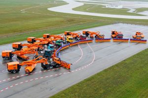 Flughafen München mit neuen Kehrblasgeräten bereit für den Winter