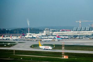 CDM spart nun auch am Flughafen Stuttgart Kerosin ein