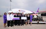 A380 bringt medizinische Ausrüstung mit nach Thailand