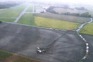 Absturz in Landshut: Ultraleichtflugzeug mit Wasser im Tank