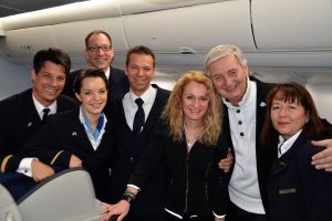 Flugzeug-Konzert im Condor-Flug nach Namibia