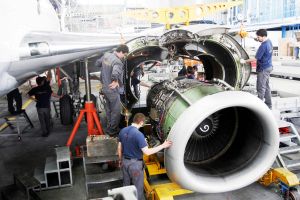 Boeing 737-500 wird Ausbildungs-Flugzeug bei Lufthansa Technik