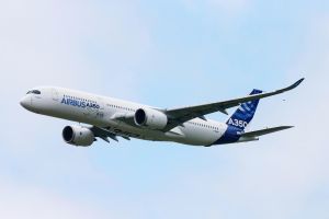 A350-900 XWB landet erstmals am Flughafen München