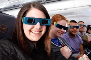 Sonnenfinsternis im Linienflug: Eine Minute länger als am Boden