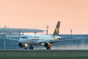 Flugverkehr am Airport Schönefeld komplett auf Südbahn verlegt