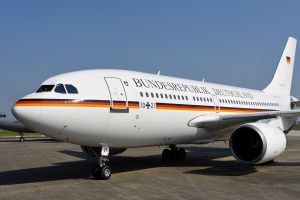 Kanzler-Airbus A300 nun startklar als ZERO-G Parabelflugzeug