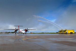 airberlin-Dash Q400 verbindet Stuttgart mit Guernsey
