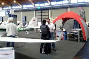 Aquila-Prototyp A211 mit Rotax 912iS