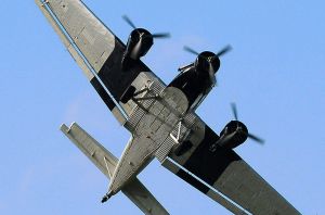 "Tante Ju" zu Besuch: JU 52 am Flughafen Nürnberg