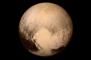 Pluto in neuen Bildern von New Horizon – "just mind blowing"