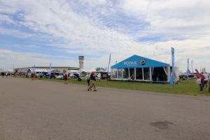 Rotax zeigt 135 PS Flugmotor 915 iS in Oshkosh