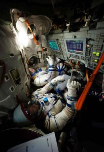 Sojus bringt Dänen Mogensen zur ISS – Elf Astronauten