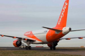 easyJet mit neuem Buchungsrekord