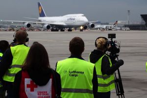 Lufthansa Cargo unterstützt Deutschland mit Boeing 747-8 Hilfsflug