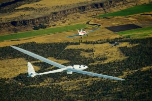 Perlan 2 im Erstflug – Segelflugzeug für Höhenrekorde