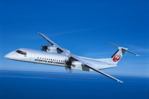 Bombardier Q400 Cargo Kombiversion beim Erstkunden