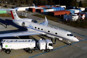 Im Polarwinter mit dem Flugzeug durch die Stratosphäre