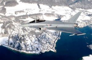 Eurofighter sichern Luftraum zum WEF 2016