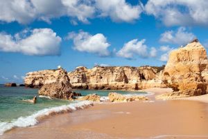 Faro, Ibiza und Lanzarote ab Nürnberg im Flugplan