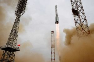 ExoMars sendet Signale auf dem Weg zum nächsten Planeten