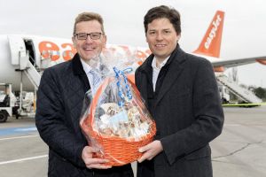  easyJet wächst mit 10. Flugzeug in Berlin-Schönefeld