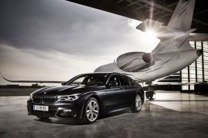 VIP-Service am Flughafen Wien im BMW 7er