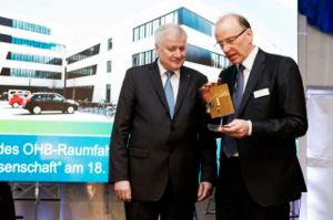 Raumfahrtzentrum der OHB in Oberpfaffenhofen eröffnet