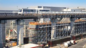 Bauarbeiten am "Sky Line" zwischen Fraport-Terminals 1 und 2