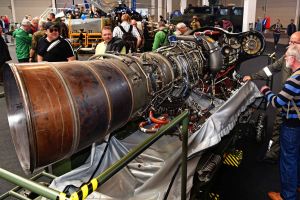 Luftfahrtmesse AERO mit über 30.000 Besuchern zu Ende