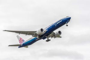 Boeing 777-300ER im Co-Branding für China Airlines