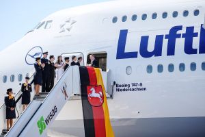 Siegerflieger 747-8 und 