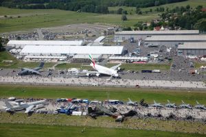 Organisation der Luftfahrtmesse ILA – Hallen und Themen