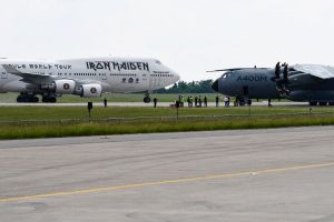 Iron Maiden: Bruce Dickinson fliegt mit Jumbo-Jet zur ILA Berlin