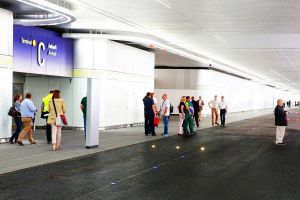 Ankunftsebene des Terminal 1 am Fraport modernisiert