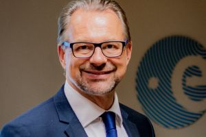 Josef Aschbacher jetzt ESA-Direktor für Erdbeobachtung