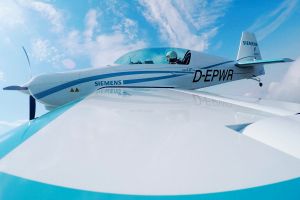 Siemens startet Flugzeug mit Elektromotor