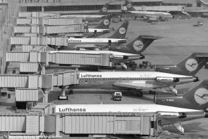 Stationen der Zivilen Luftfahrt in Frankfurt seit 80 Jahren